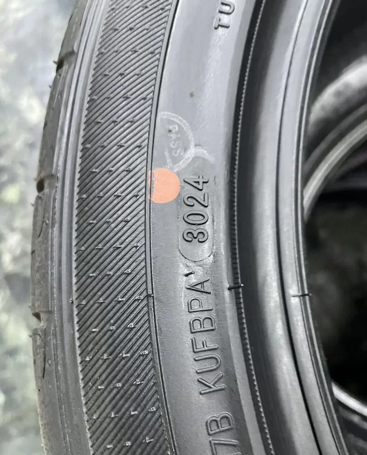 Sonix Prime UHP 08 225/45 R17 94W #4