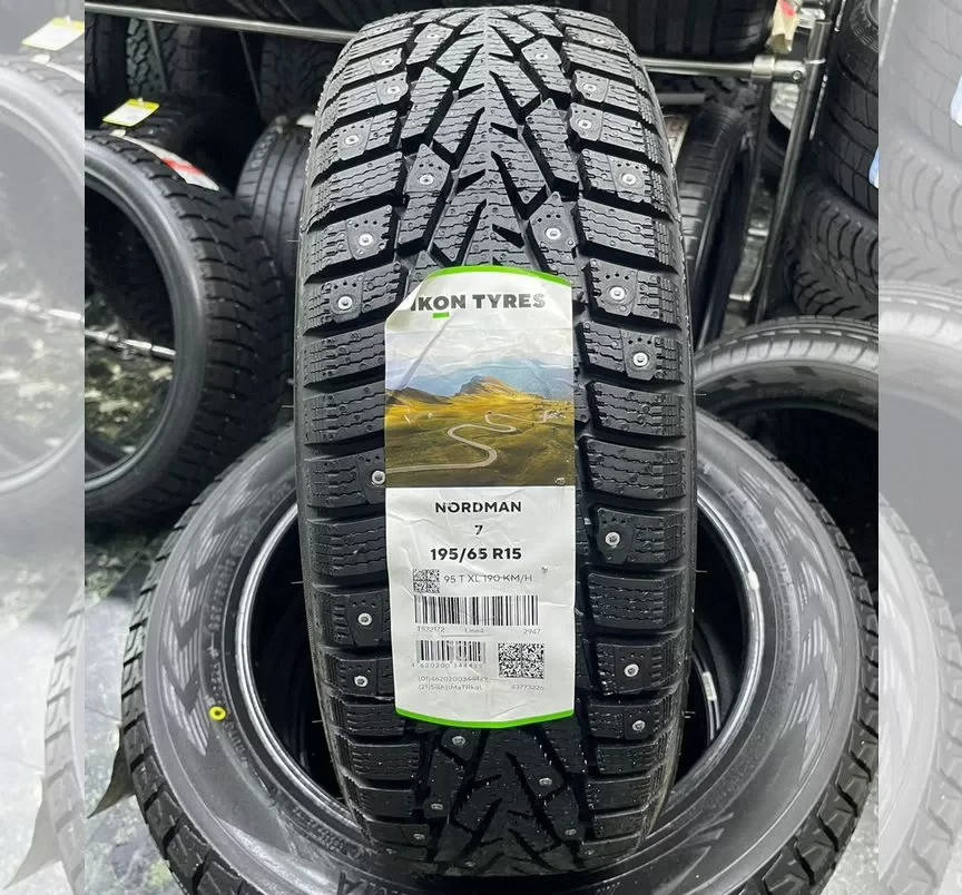 Ikon Tyres Nordman 7 195/65 R15 95T