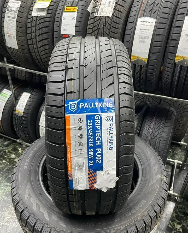 Pallyking GripTech PU02 235/45 R18 98W