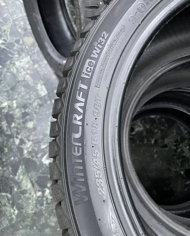 Kumho WinterCraft Ice Wi32 235/45 R18 98T #2