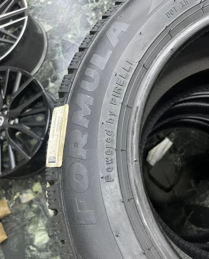 Pirelli Formula Ice 185/60 R14 82T #3