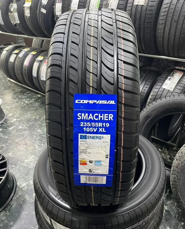 Compasal Smacher 235/55 R19 105V