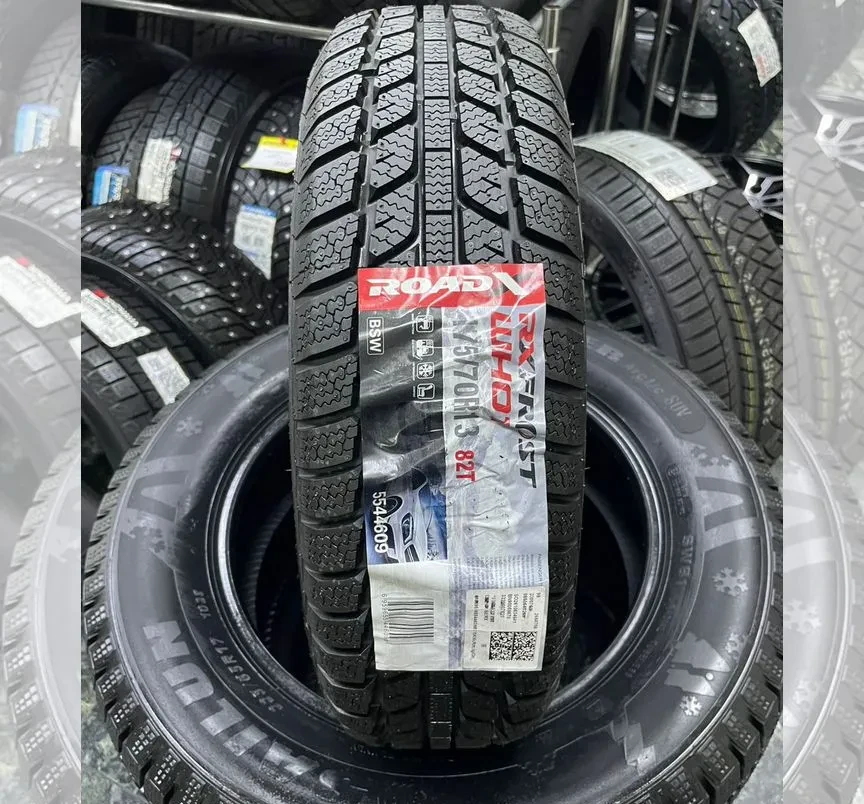 RoadX RX Frost WH01 175/70 R13 82T