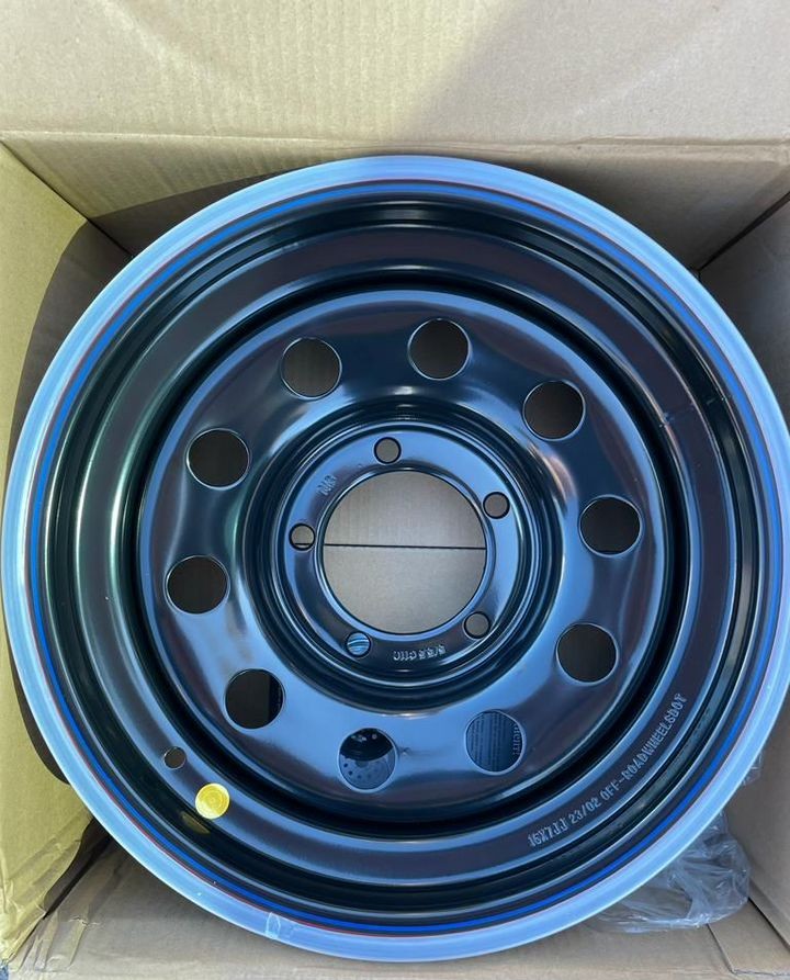 Литые диски Off-Road Wheels 1565-539985BL 8×R16 6×139.7