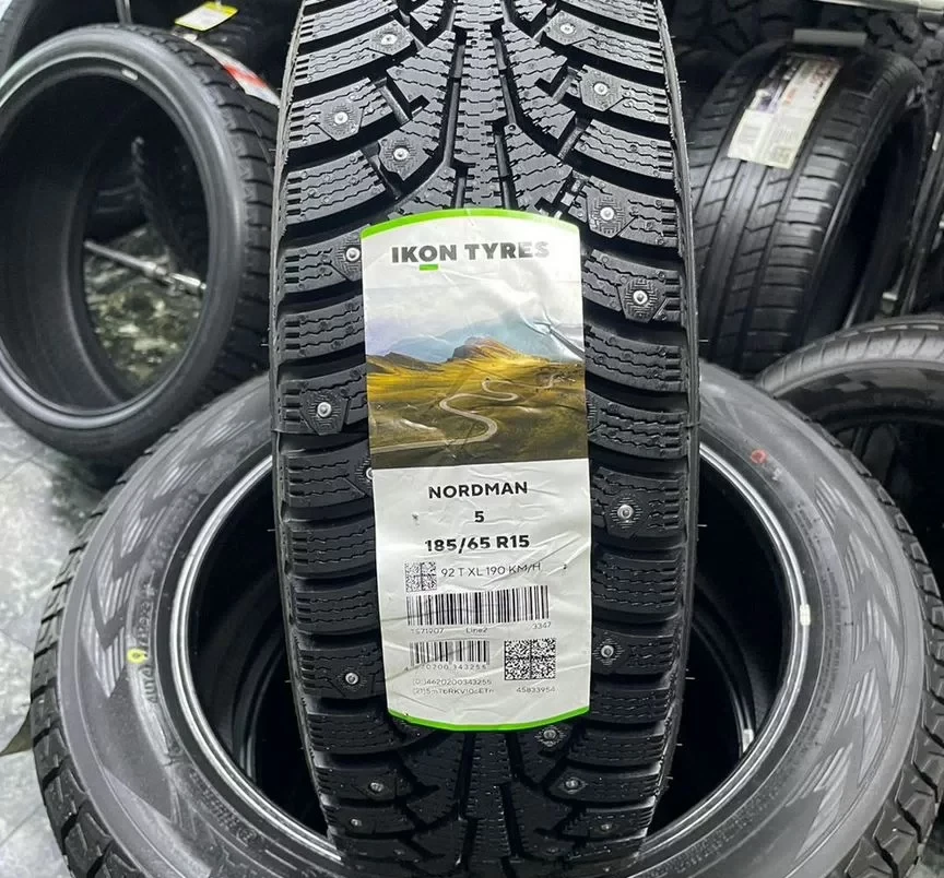 Ikon Tyres Nordman 5 185/65 R15 92T