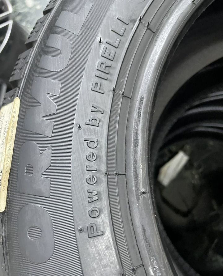 Pirelli Formula Ice 185/60 R14 82T #4